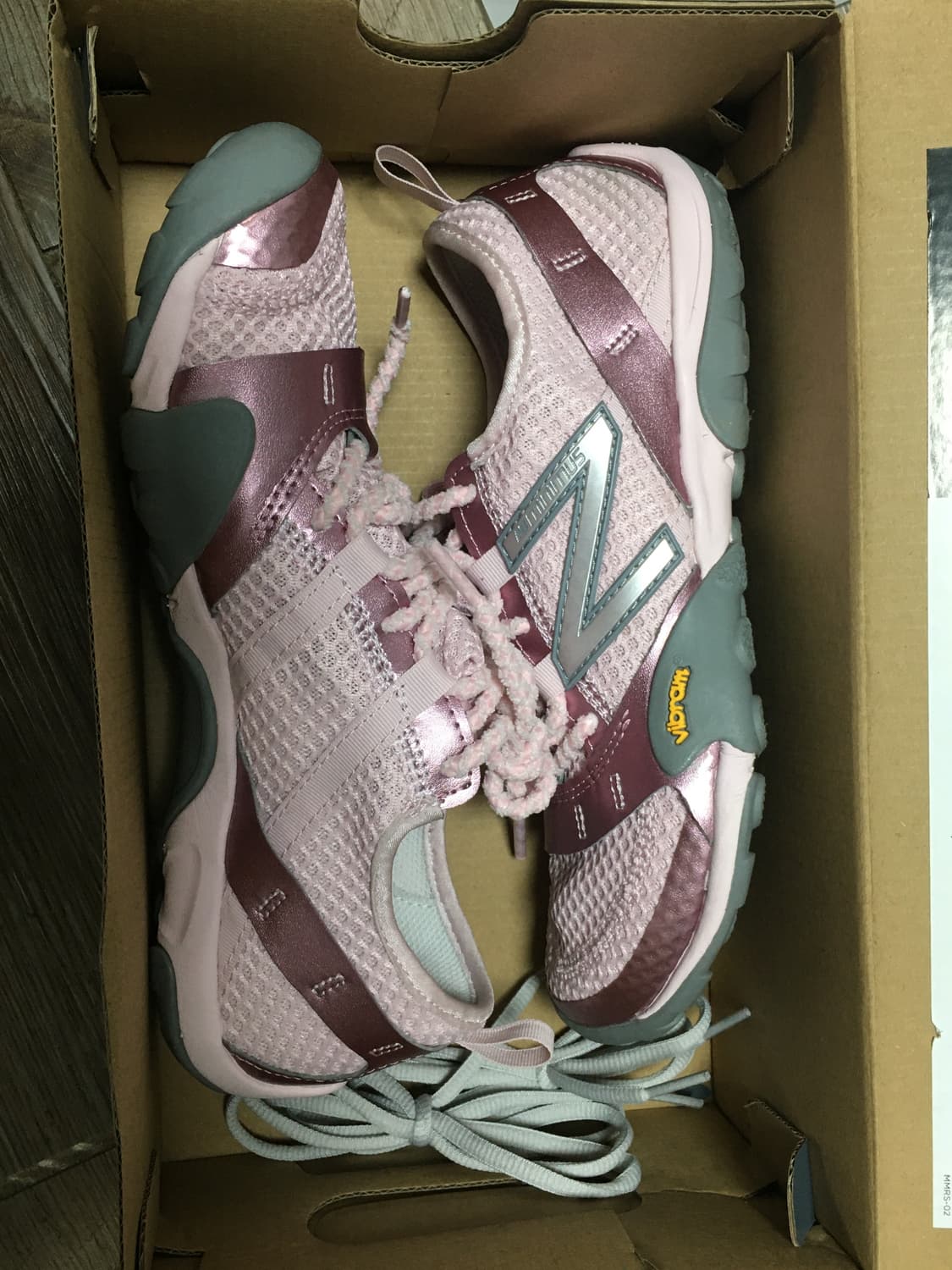 뉴발란스 MT10O 로즈 슈가 타피 245 상품이미지3