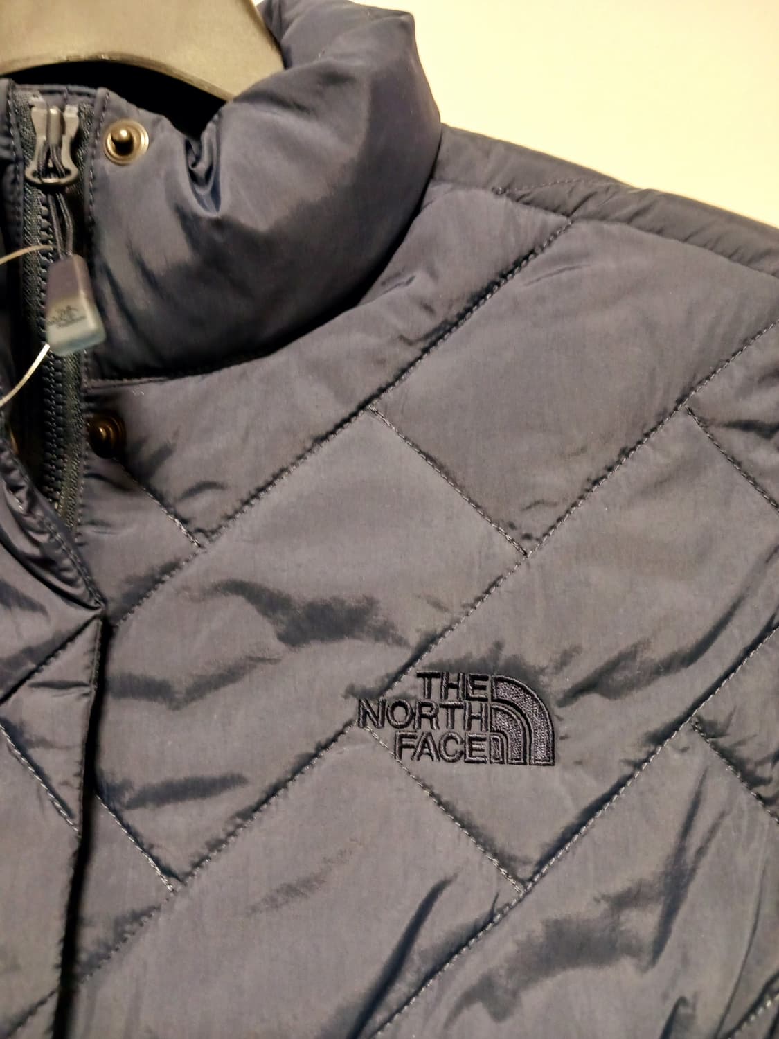 노스페이스 여성 경량패딩 상품이미지2