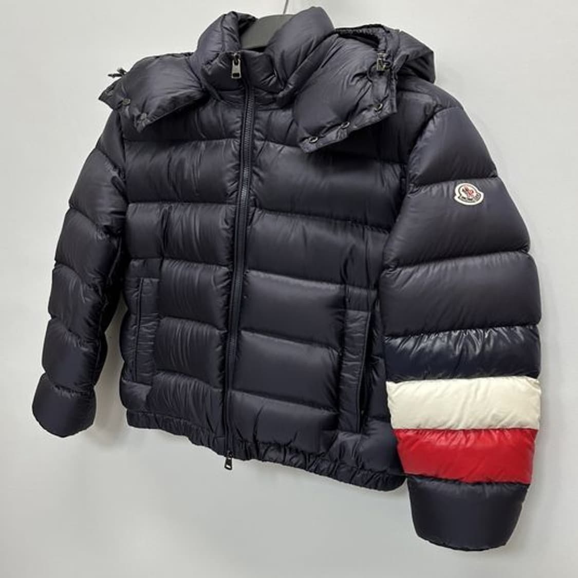 [정품] 몽클레어 트리컬러 나일론 다운패딩  자켓 풀구성품
 상품이미지3
