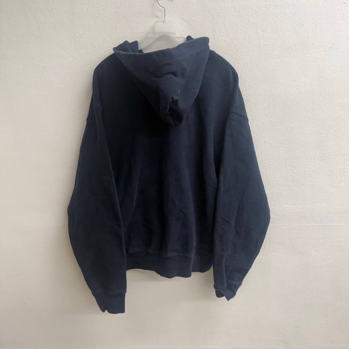 세터(SATUR) 네이비 빅로고 후드티 (L) 상품이미지4