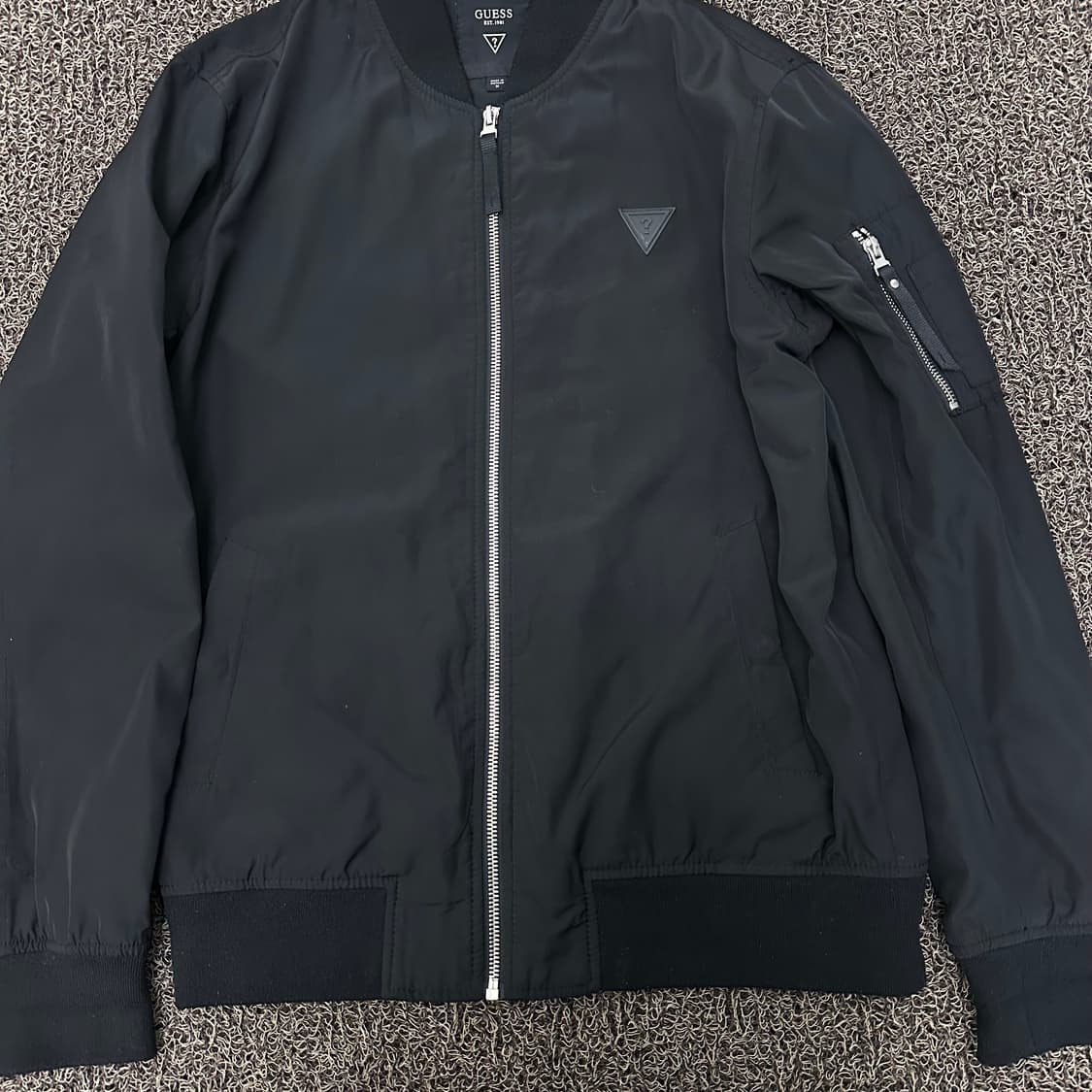 GUESS 게스 봄버 바람막이 점퍼 자켓 블랙 M 상품이미지3
