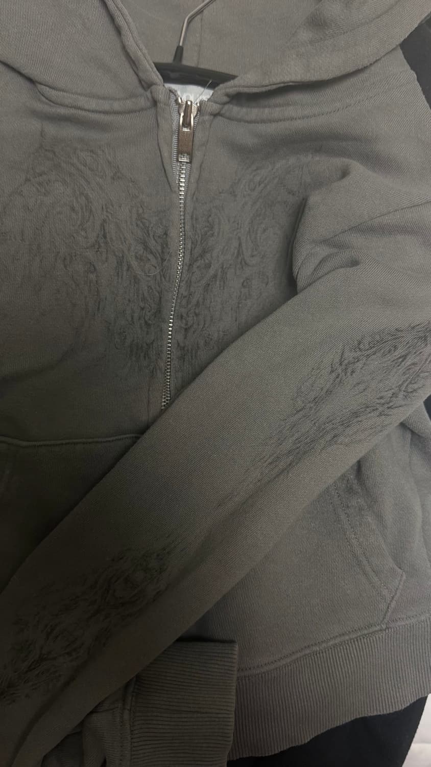 허그유어스킨 스컬리 크롭 후드집업 카키 상품이미지3