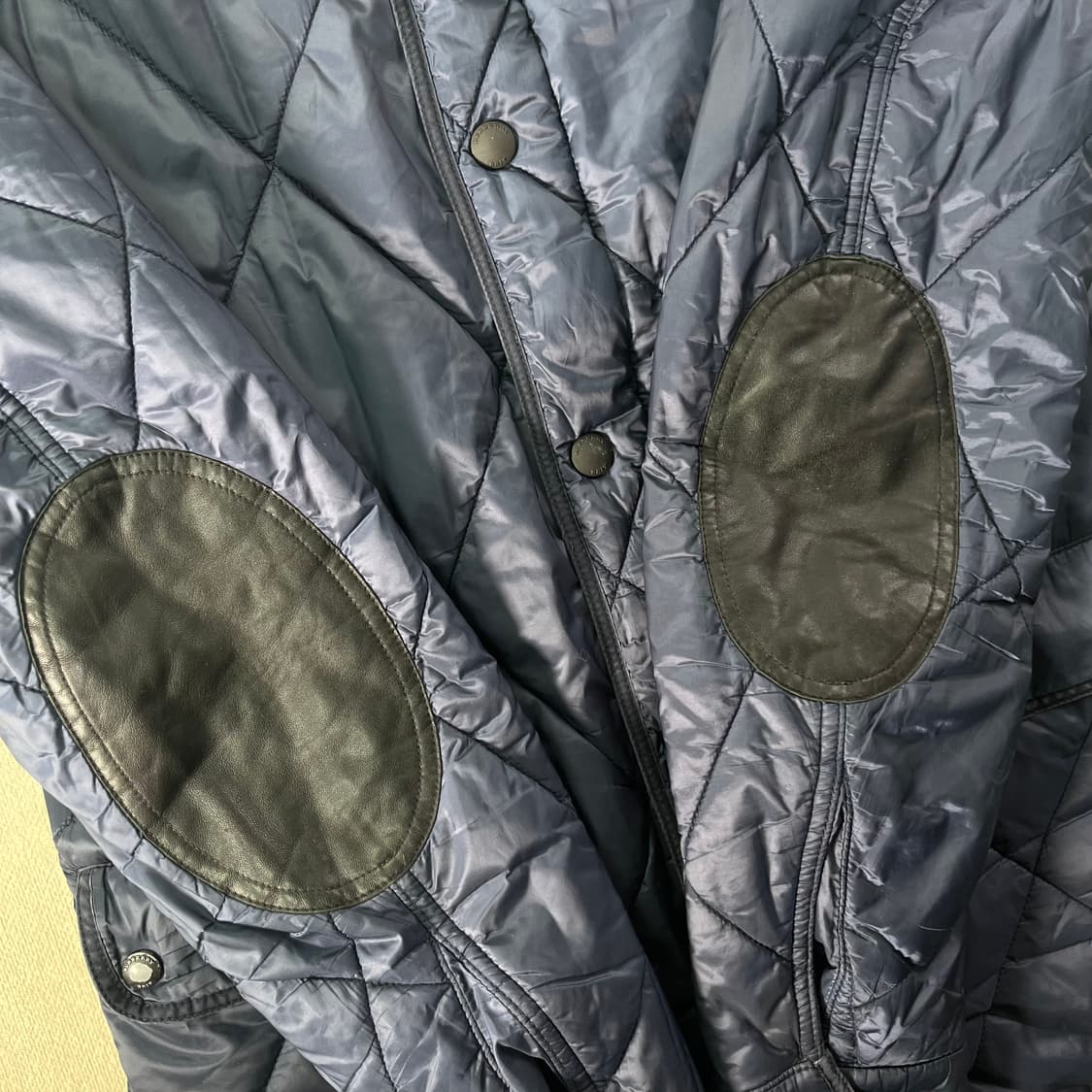 100 버버리 브릿 엘보 패치 퀄팅 자켓 상품이미지6
