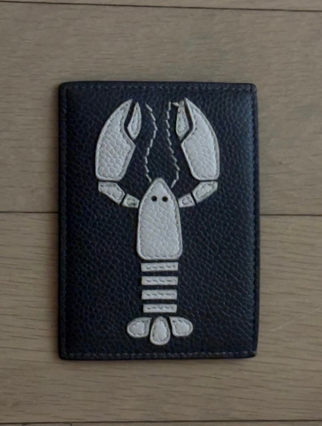 톰브라운 랍스터 페블 그레인 카드지갑 상품이미지2