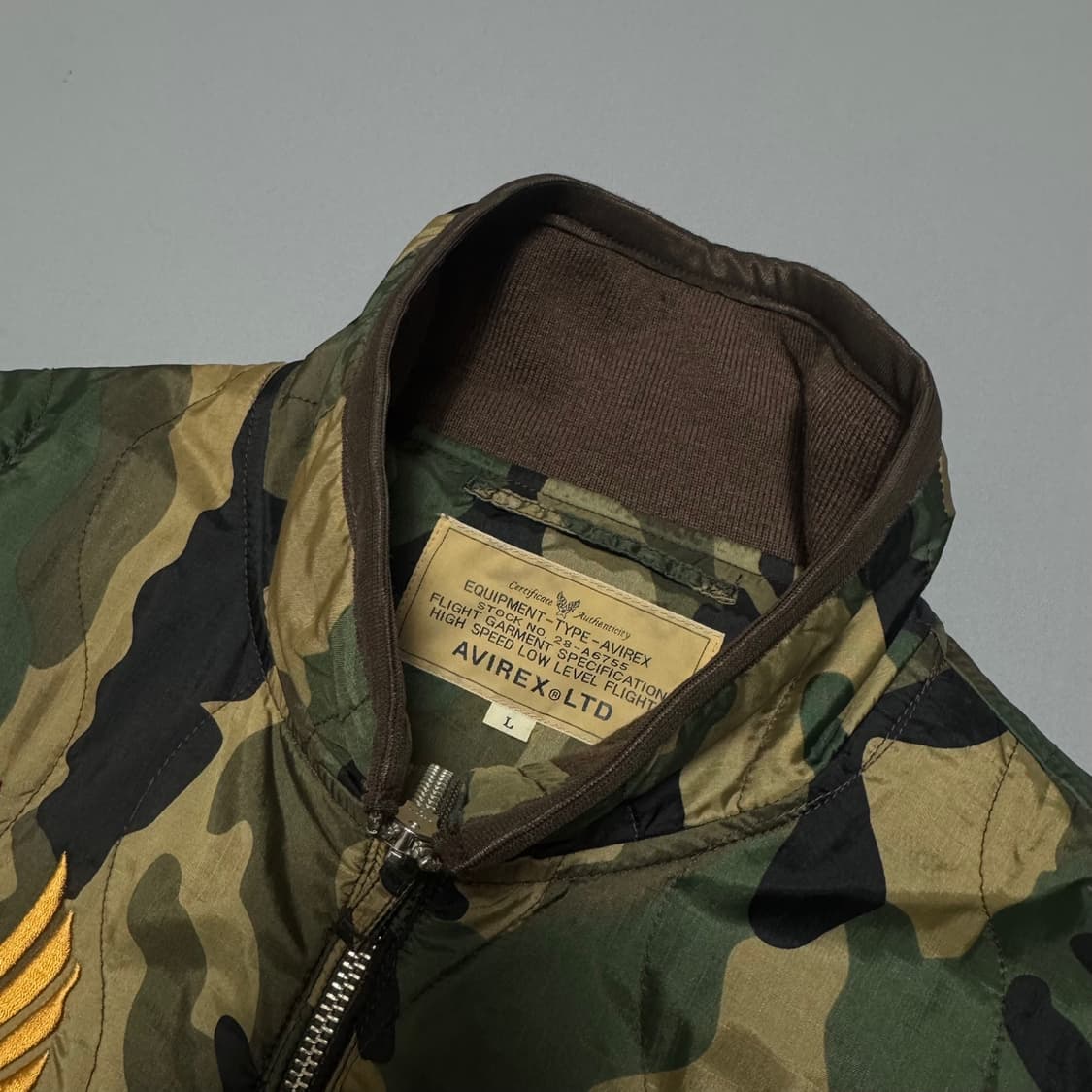 아비렉스(AVIREX) 밀리터리 카모 양면 자수로고 집업 퀄팅 자켓 상품이미지3