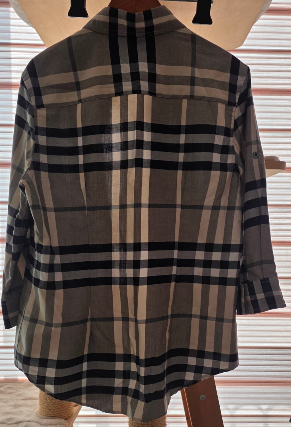 버버리 칠부소매 셔츠 상품이미지2