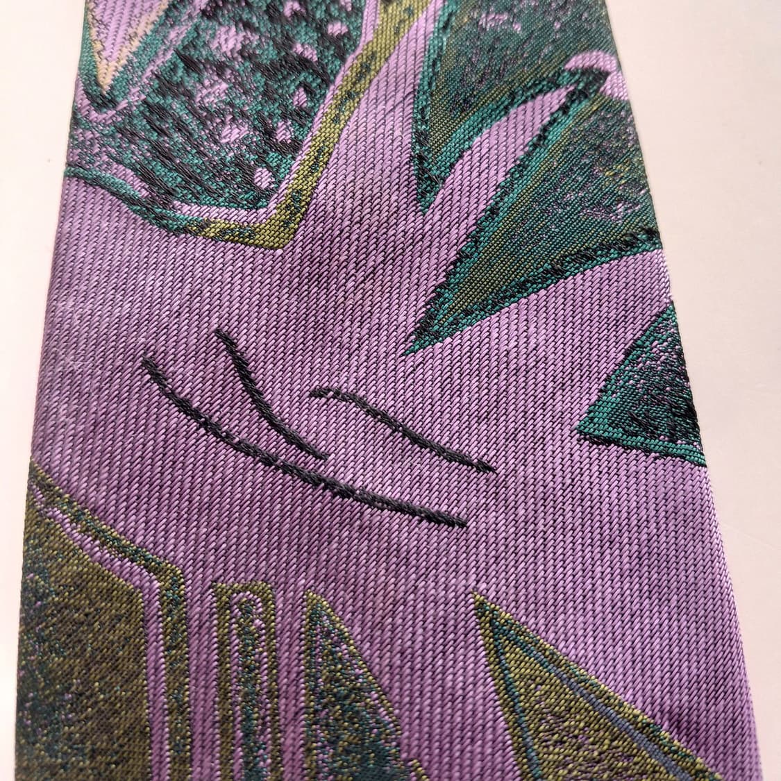 티노 코스마 실크 퍼플 아트 패턴 넥타이 9.7cm A등급 A18798
 상품이미지7