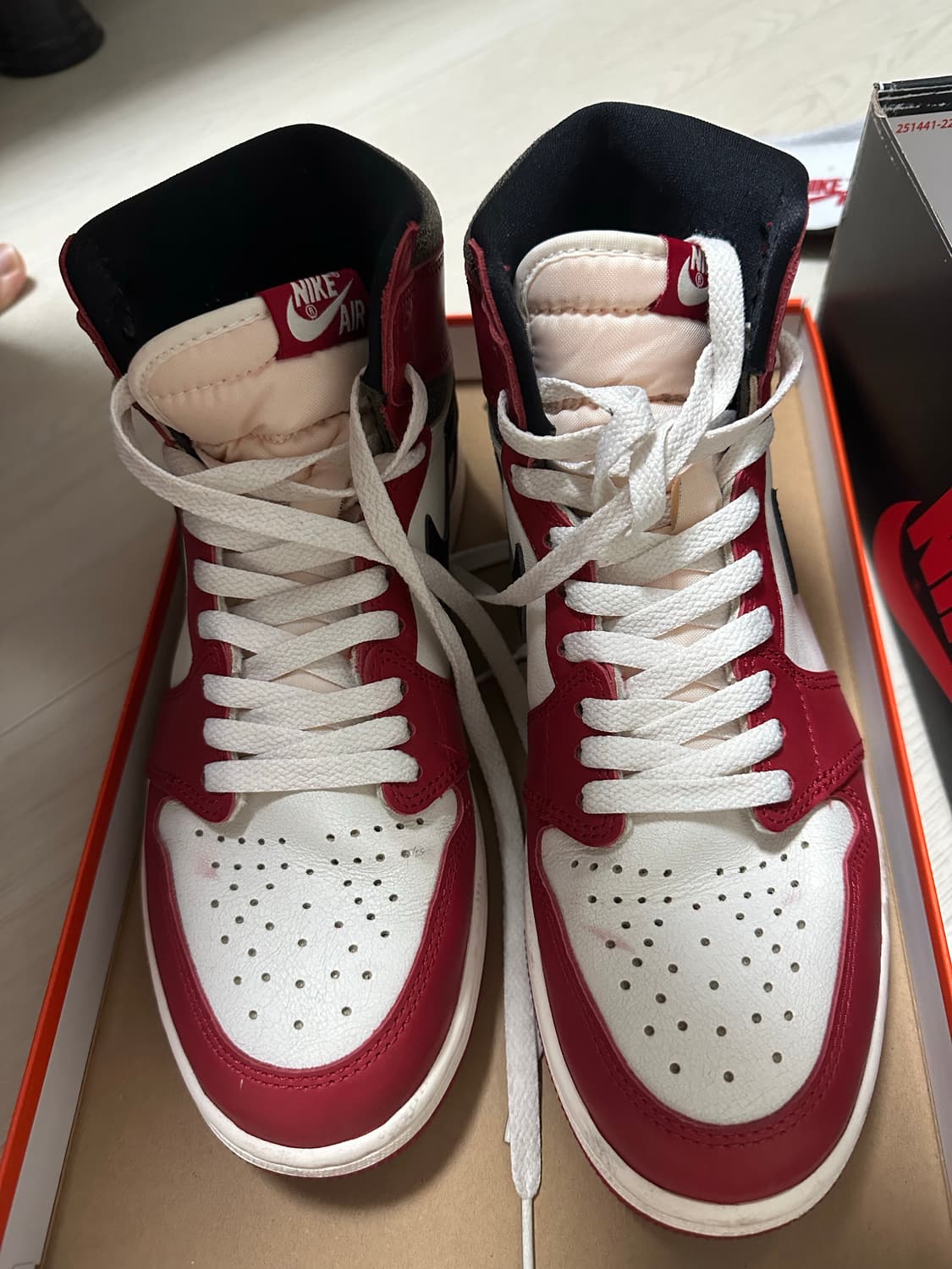 나이키 조던1 하이 시카고 2022 상품이미지5