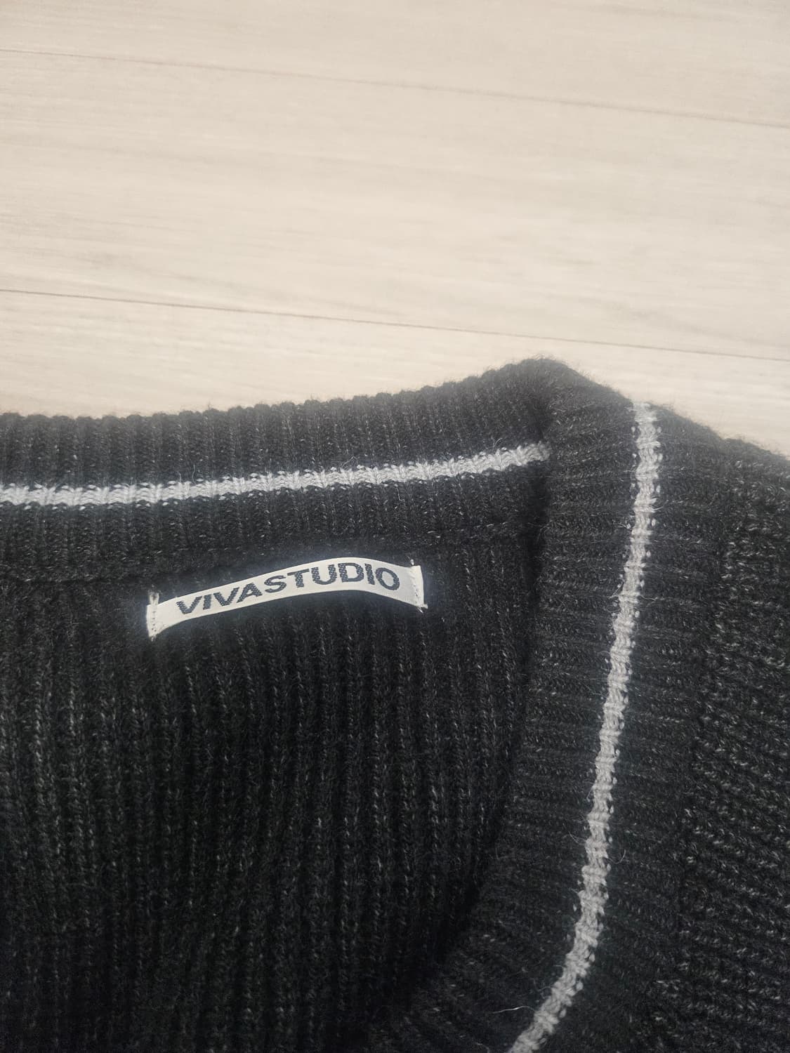 비바스튜디오 니트 집업 가디건 상품이미지2