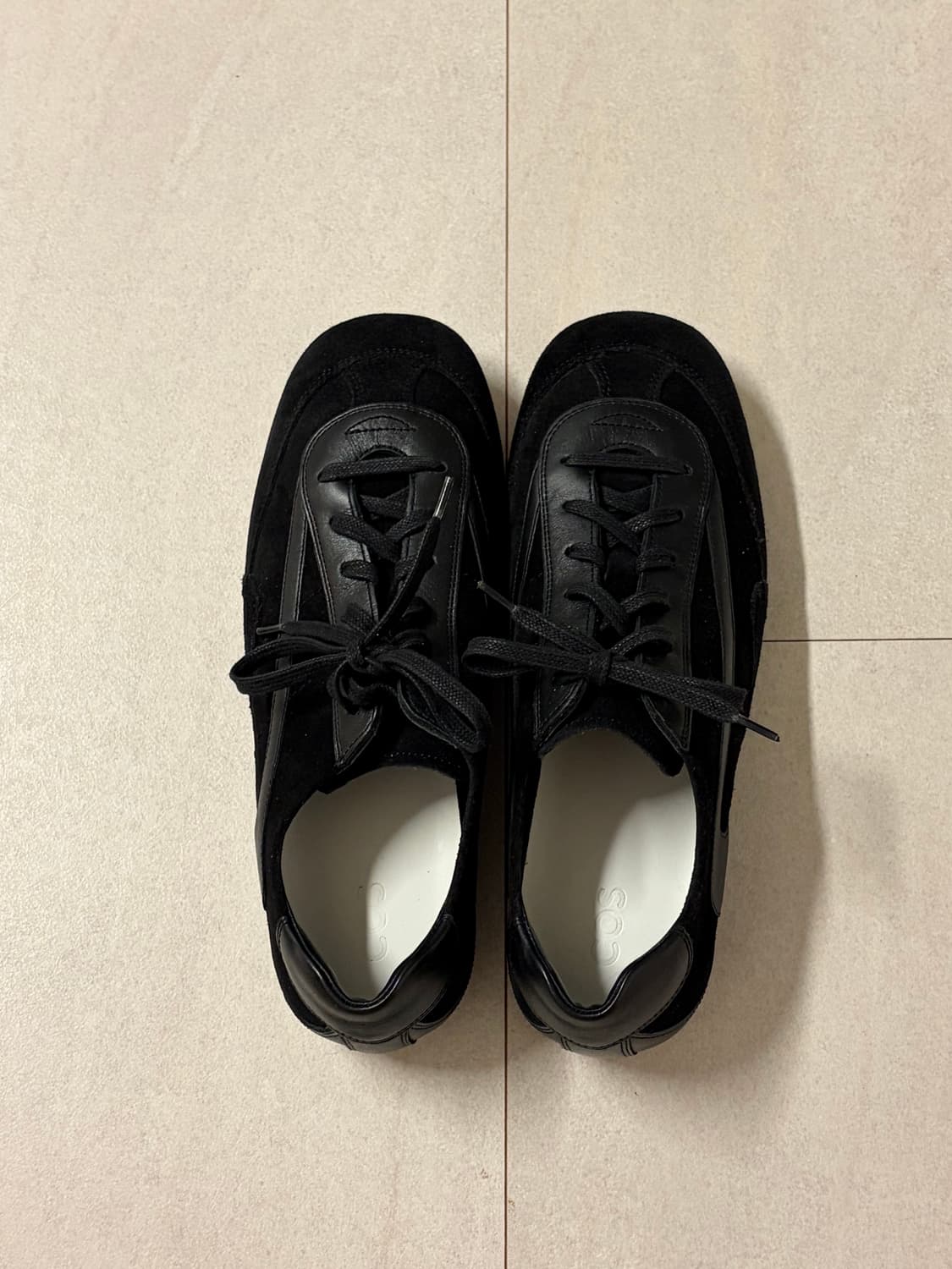 [43] COS 미니멀 스웨이드 트레이너 새상품 상품이미지2