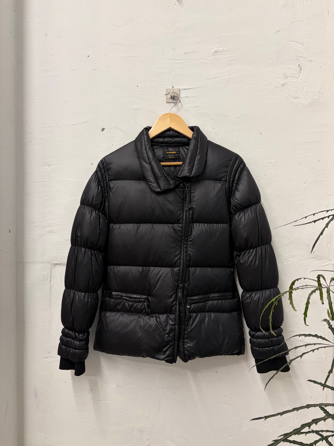 디젤 다운 패딩 상품이미지1
