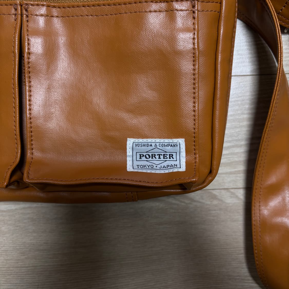 요시다포터 porter 프리스타일 숄더백 S 카멜 상품이미지2