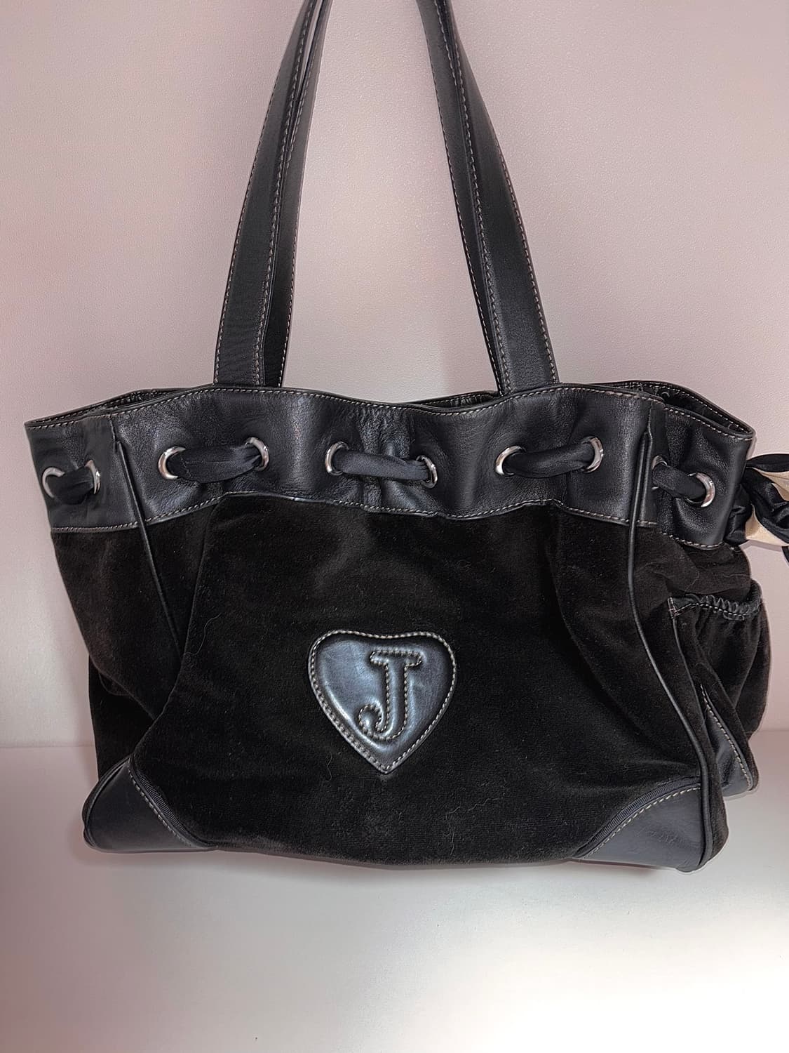 쥬시꾸뛰르 2000s 데이드리머 블랙 브라운 벨벳 토트백 숄더백 백 상품이미지4