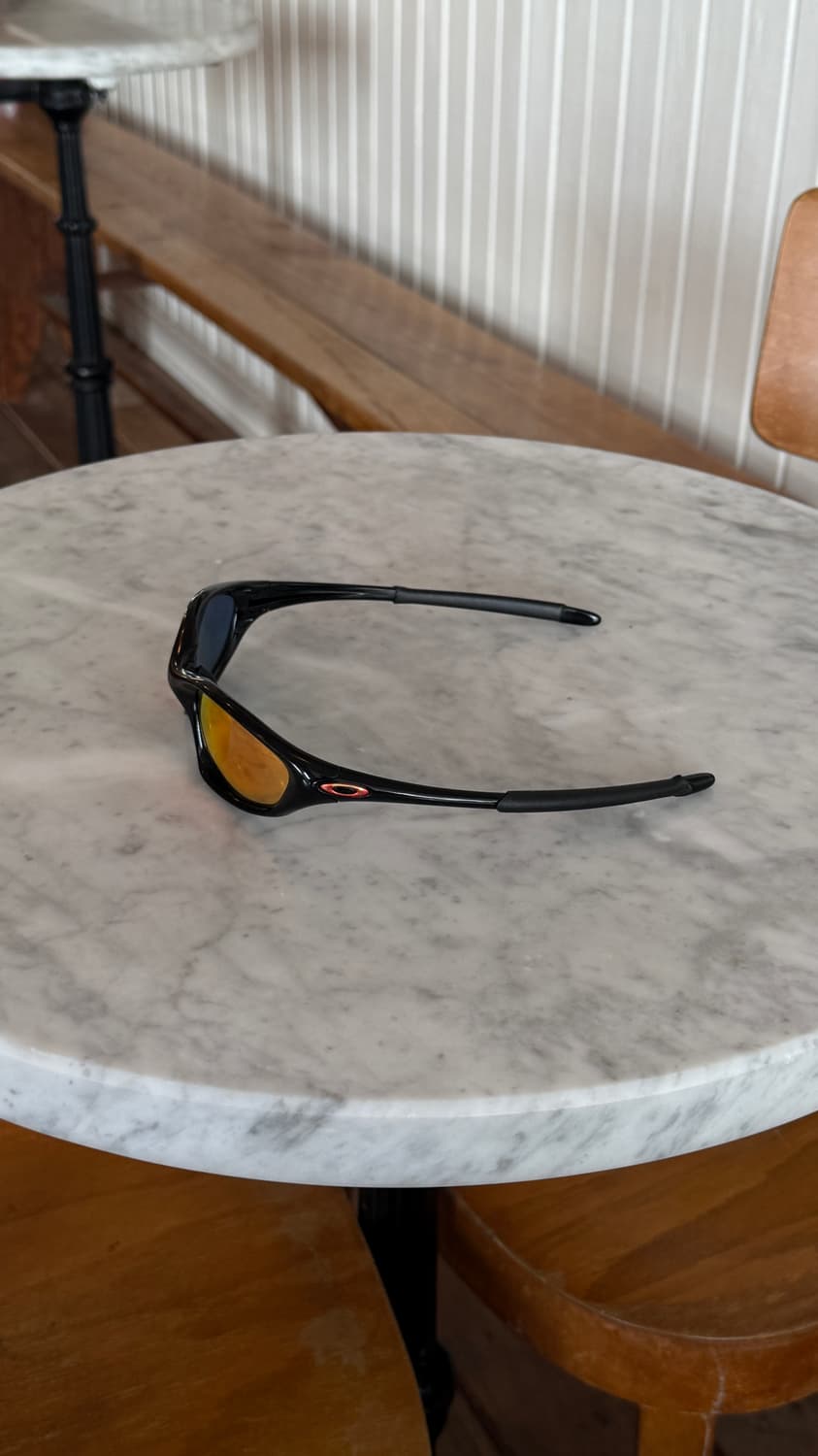 오클리 트웬티 XX 블랙/레드 상품이미지3