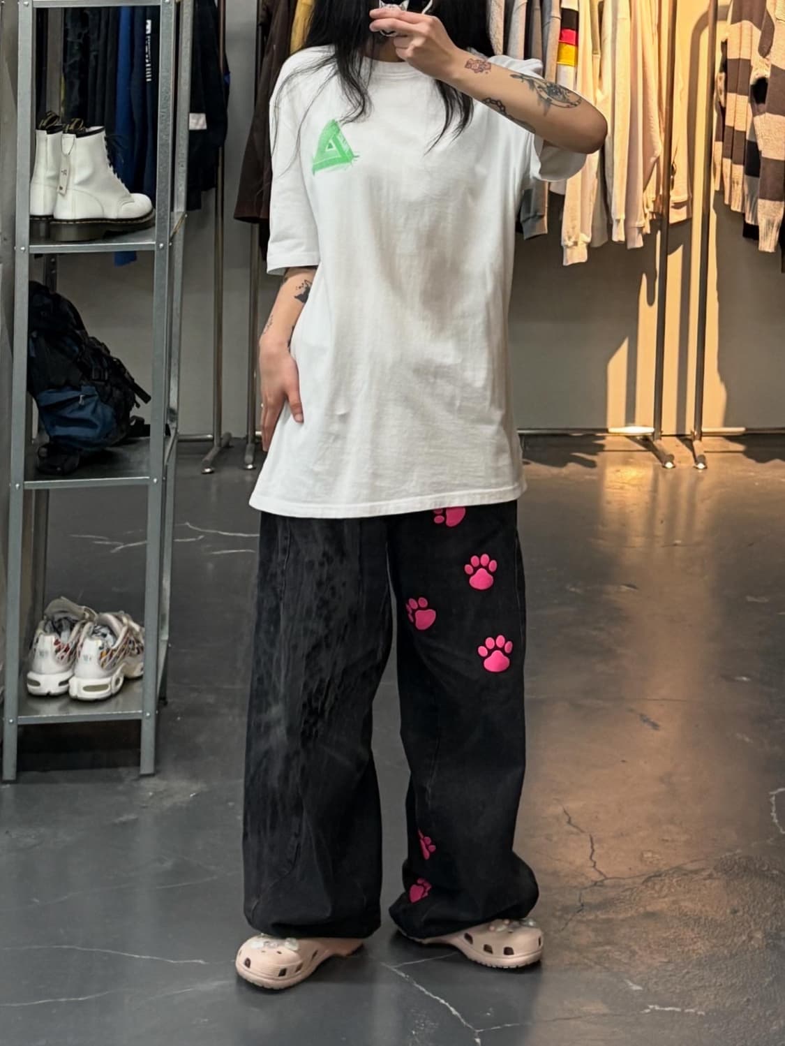 팔라스 서킷로고 화이트 반팔 A2410 상품이미지1