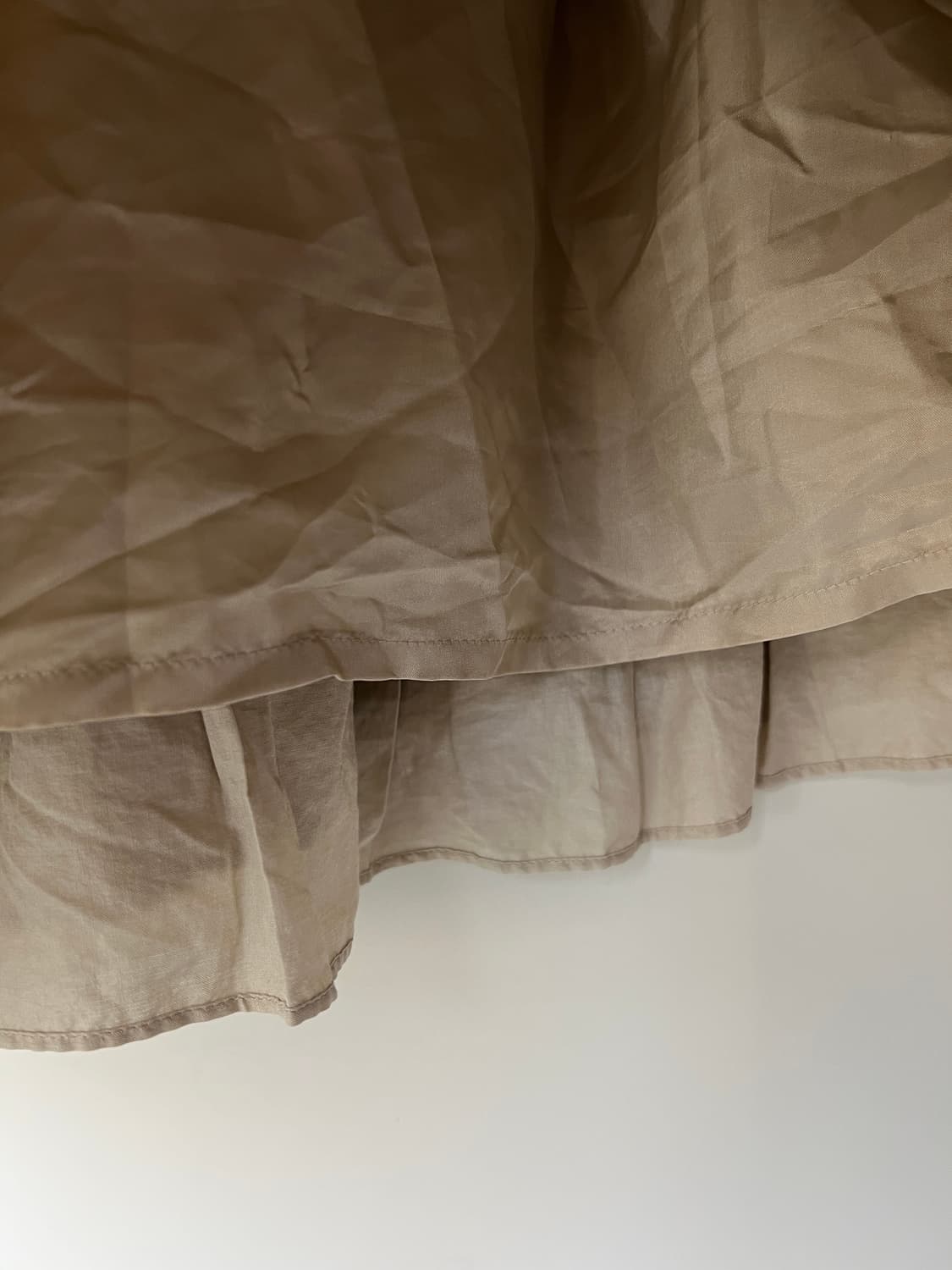 베이지 플라워 자수 미디 스커트 상품이미지4