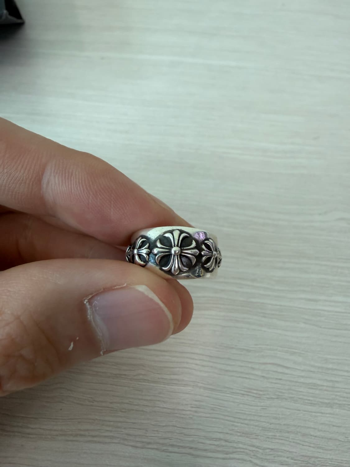 크롬하츠 CH플러스와이드후프 이어링 스몰 상품이미지1