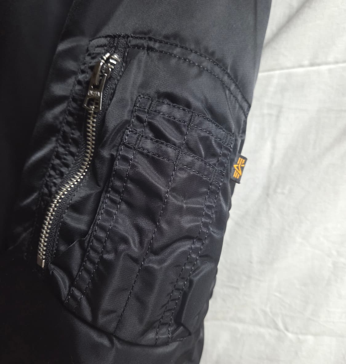 알파인더스트리 MA-1 루즈핏 사이드짚 블랙 L 상품이미지4