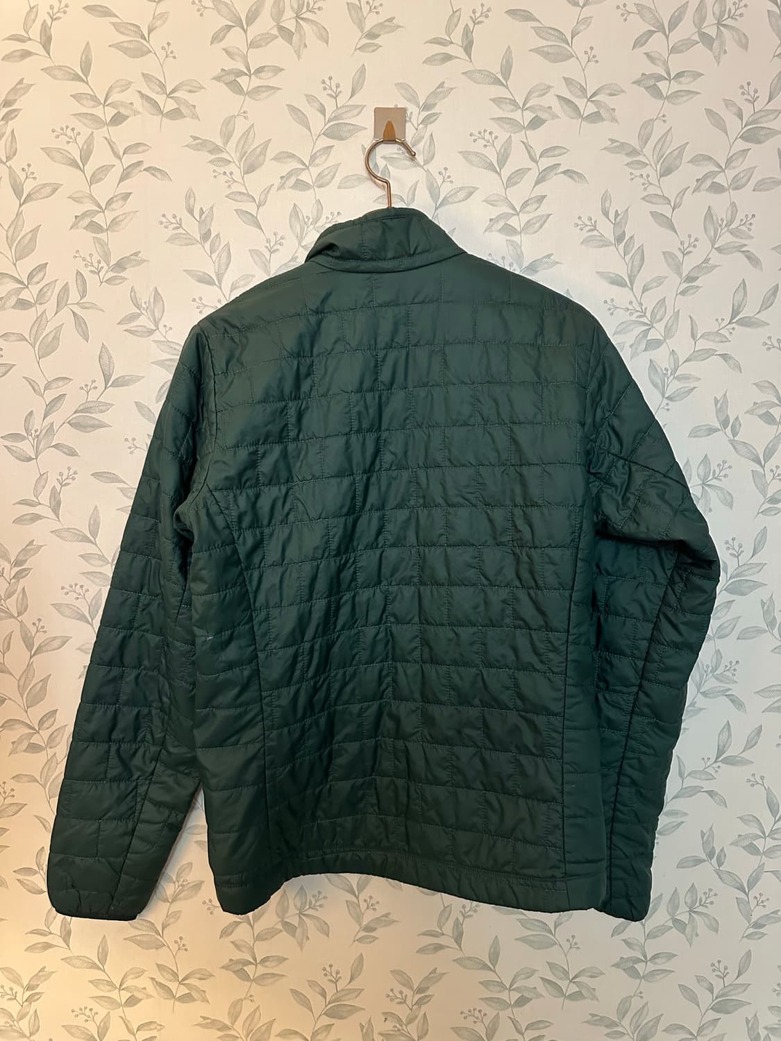 파타고니아 경량패딩 M 상품이미지3