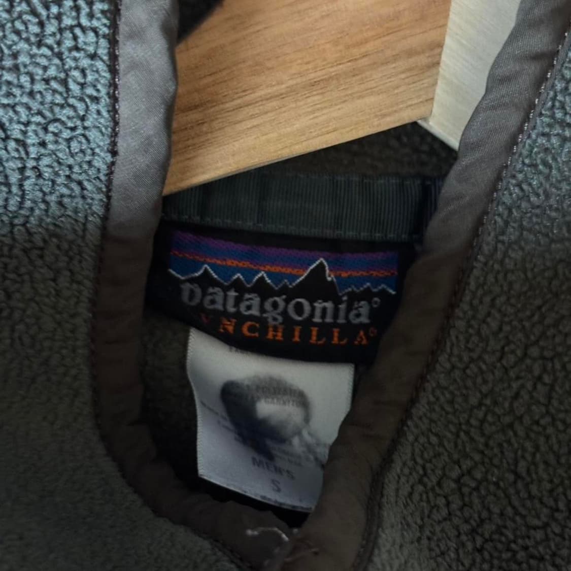 13FW 파타고니아 클래식 신칠라 스냅-티 플리스 풀오버 브라운 상품이미지3