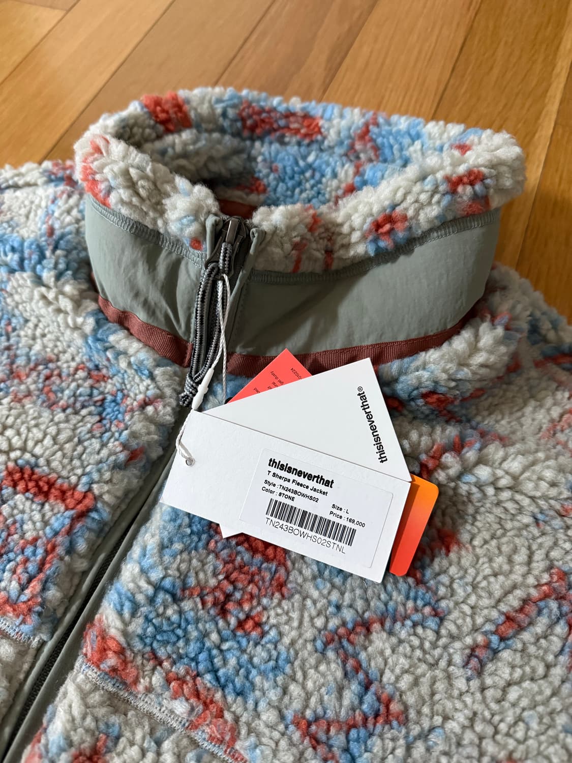 새상품 | 디스이즈네버댓 후리스 L 상품이미지2