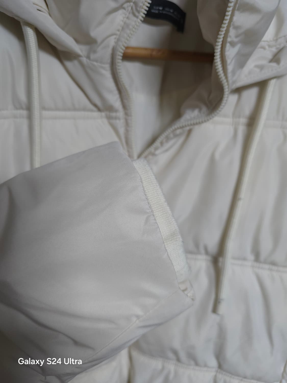 ZARA 자라 아이보리색 숏패딩 M ✨️정품✨️
 상품이미지5