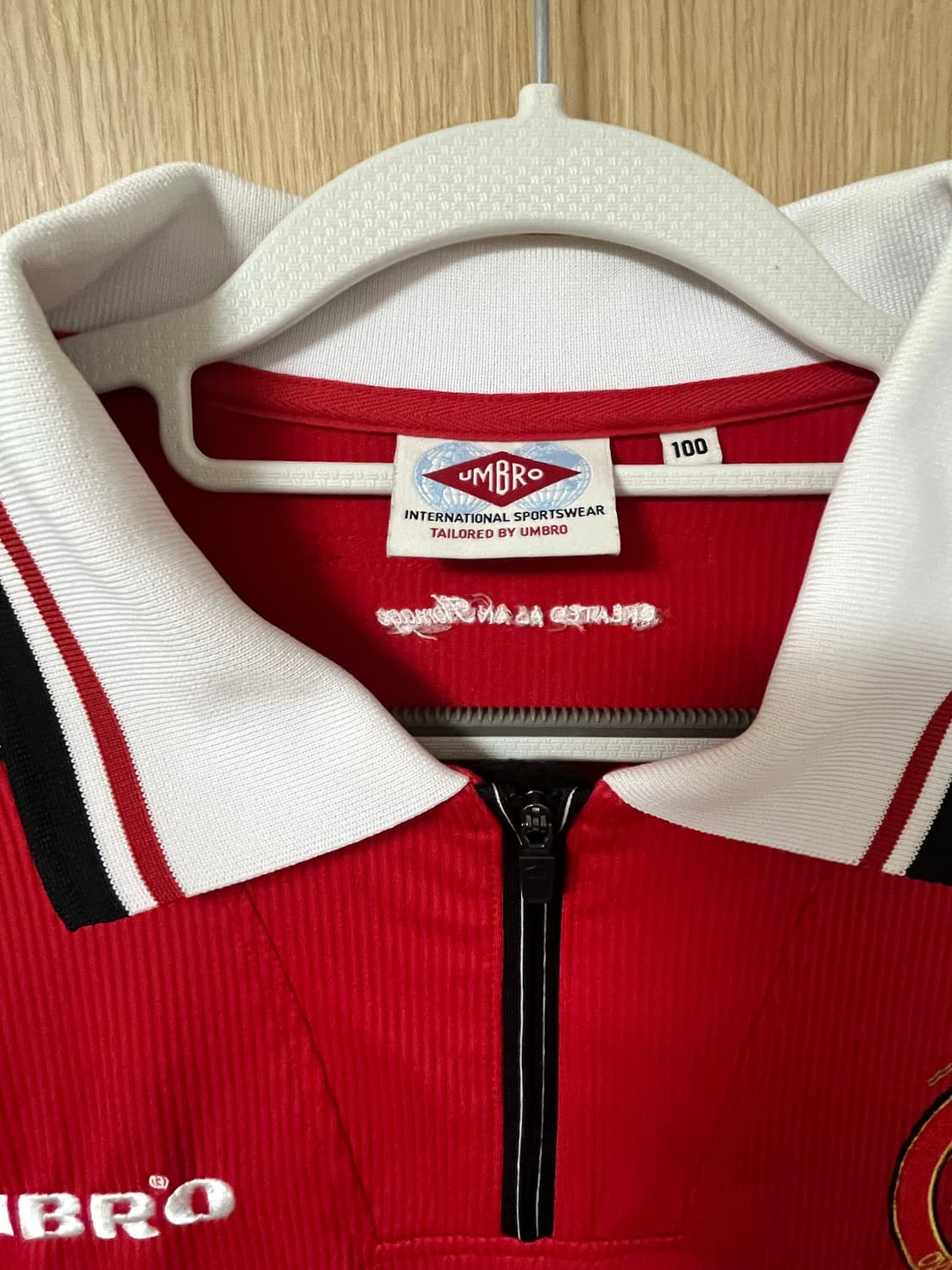 오버더피치x 엄브로 100주년 오마주 풋볼 저지 상품이미지2