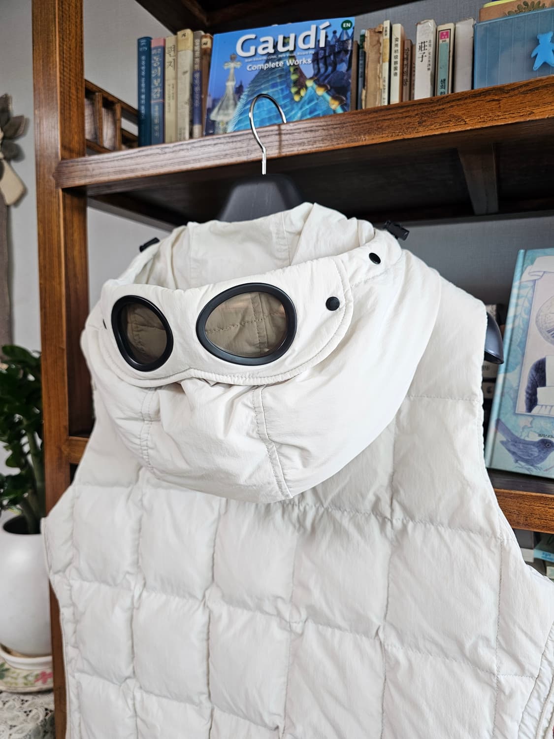 정품 씨피 CP컴퍼니 고글 패딩 조끼 100 팔아요 자켓 상품이미지2