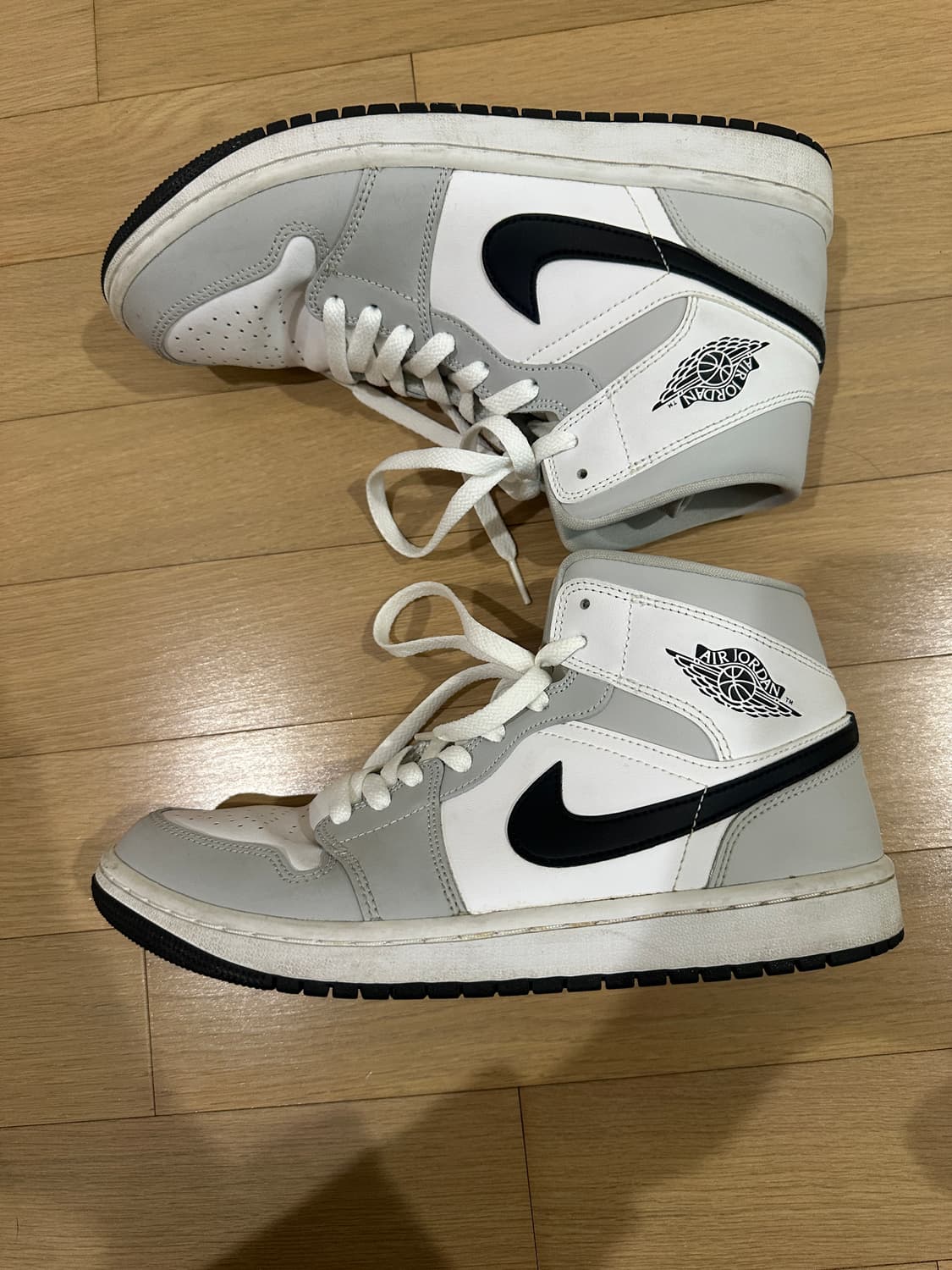 나이키 조던1 미드 그레이 포그 상품이미지4