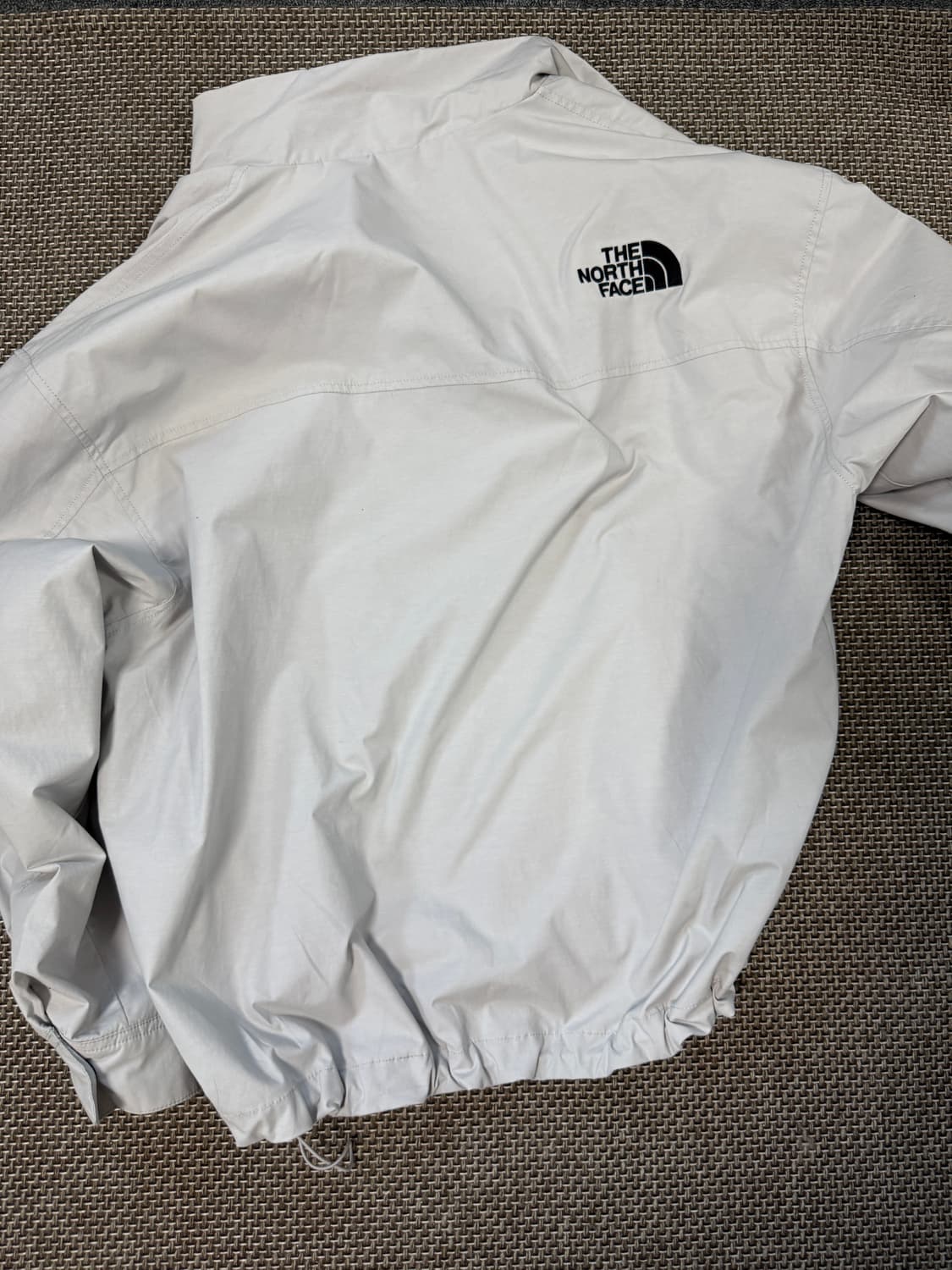 플리마켓🔥 노스페이스 바람막이 자켓 그레이 상품이미지6