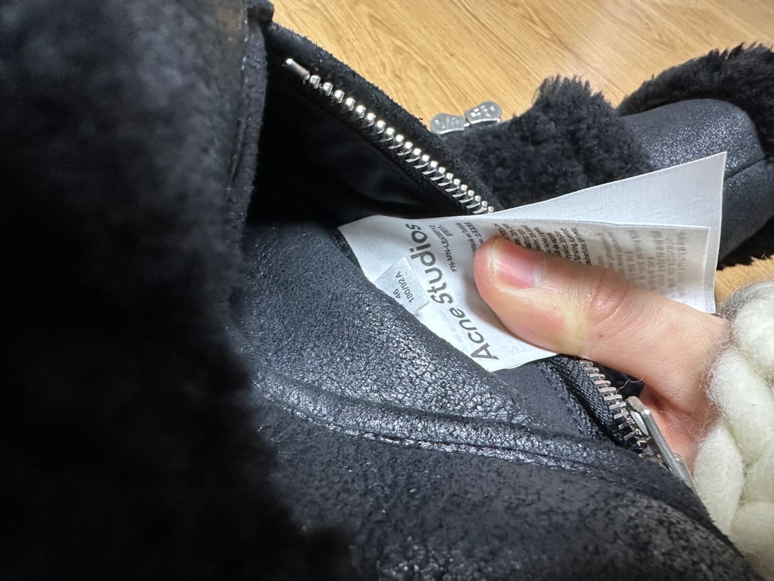 아크네 이안 무스탕  상품이미지5