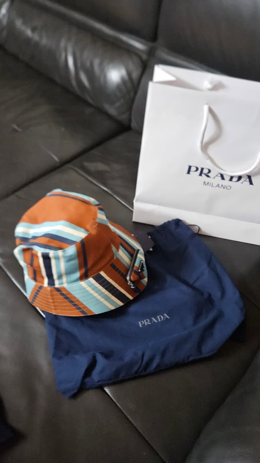 프라다 벙거지 모자 버킷햇 볼캡 캡  상품이미지1