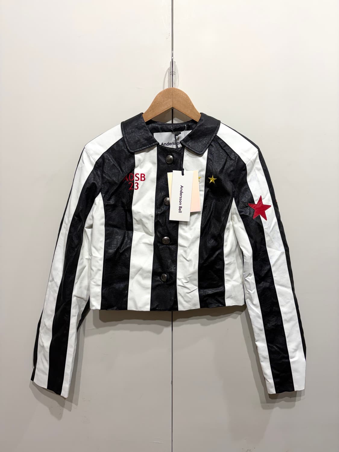 앤더슨벨 알레산드로 스트라이프 레더 자켓 상품이미지1