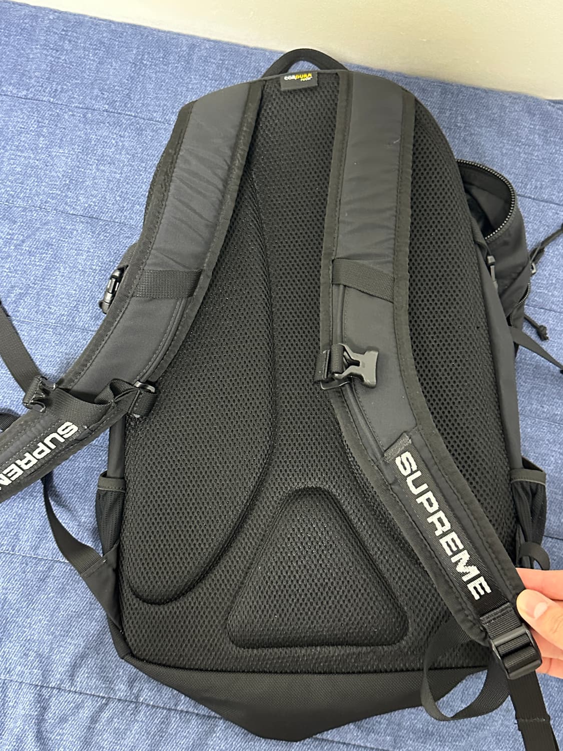 새상품급 22FW시즌 슈프림 가방 블랙  상품이미지3