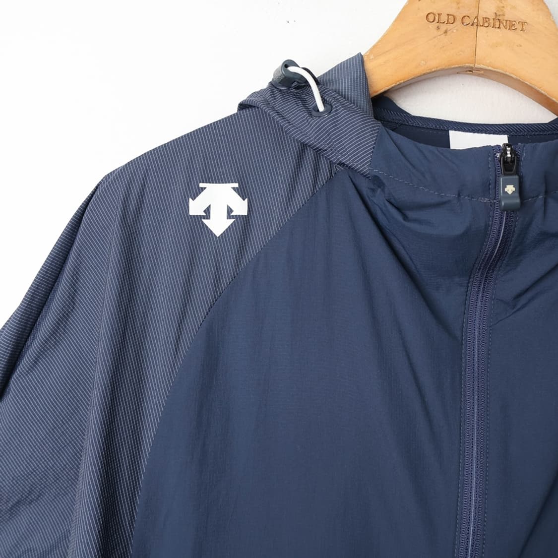 44/데상트 바람막이  상품이미지3