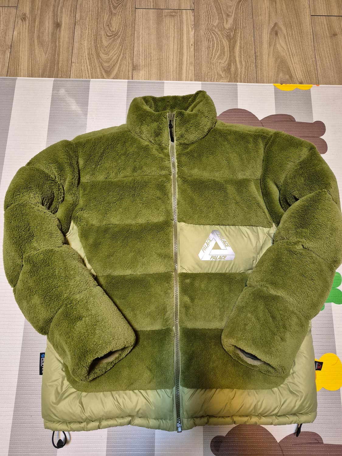 팔라스 폴라텍 하이 로프트 푸파 올리브 - 22FW 상품이미지2