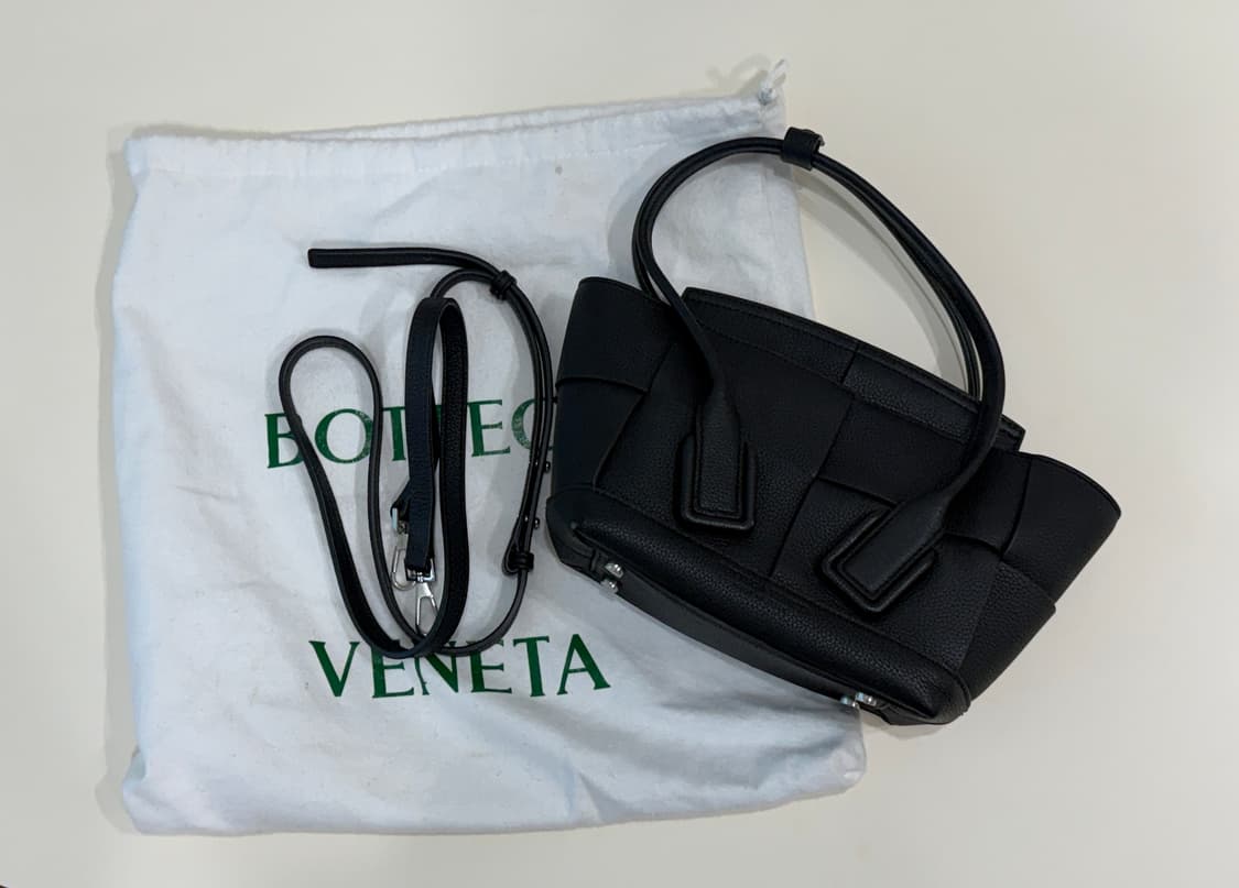 보테가베네타 아르코29 미니 블랙 상품이미지1