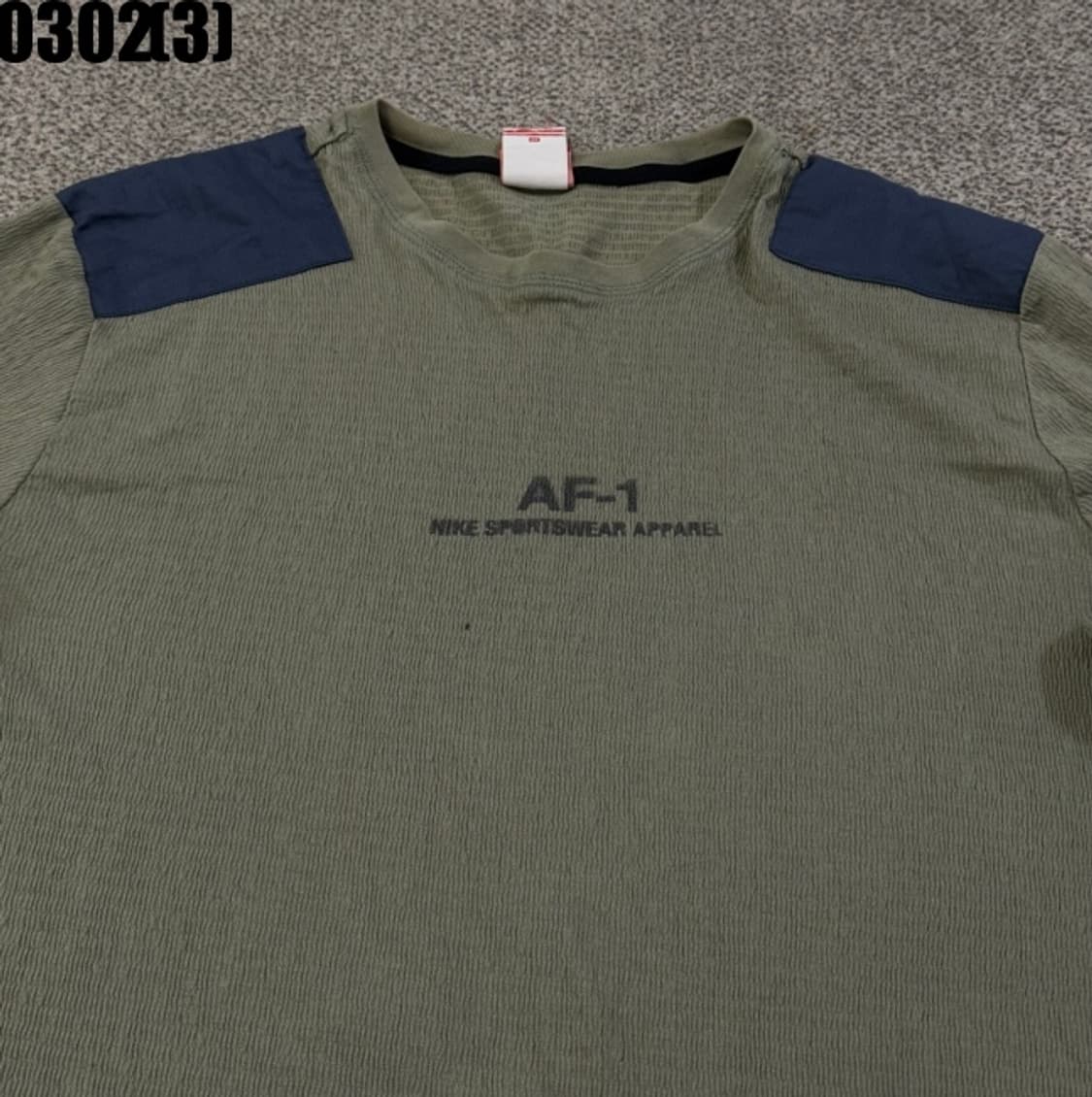 나이키 긴팔티셔츠 상품이미지2