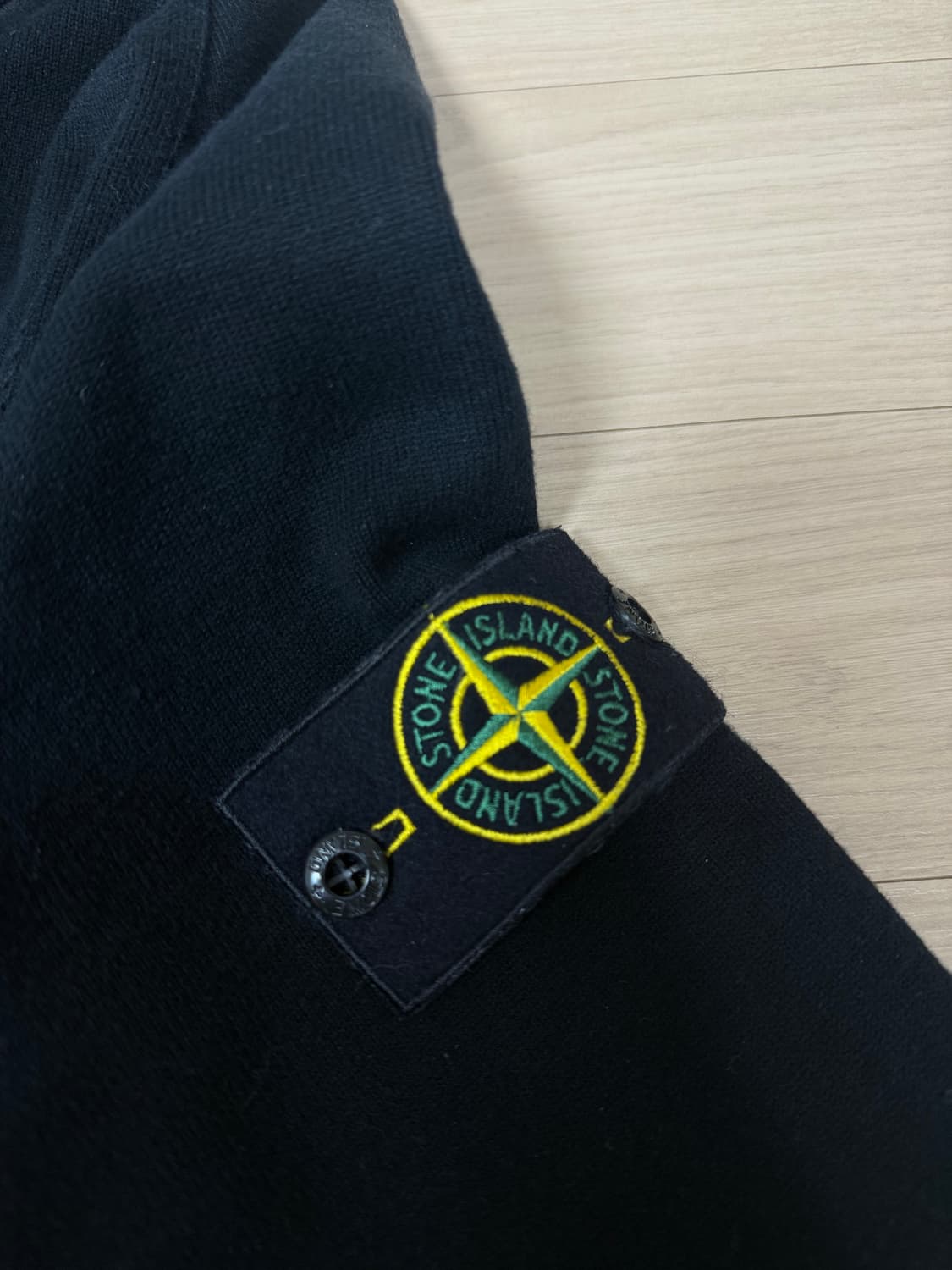 스톤아일랜드 와펜 포켓 후드집업xl 상품이미지3