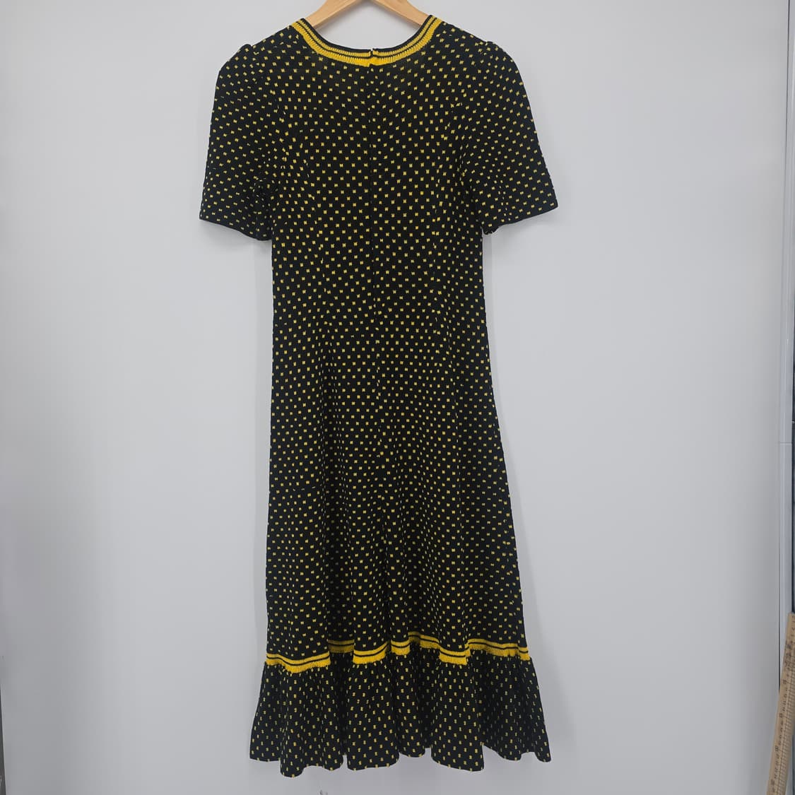 블랙 땡땡이 롱 원피스 옐로우 포인트 상품이미지10