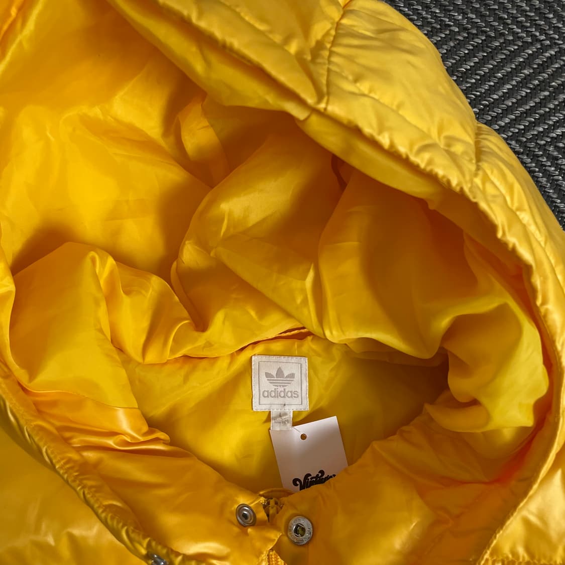 00s 아디다스 올드스쿨 다운 패딩y 2829 상품이미지5