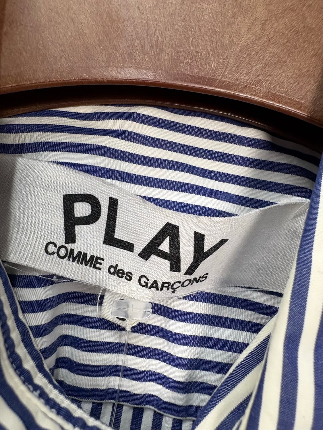 꼼데가르송 스트라이프 블랙하트 와펜 셔츠 A2900 상품이미지6