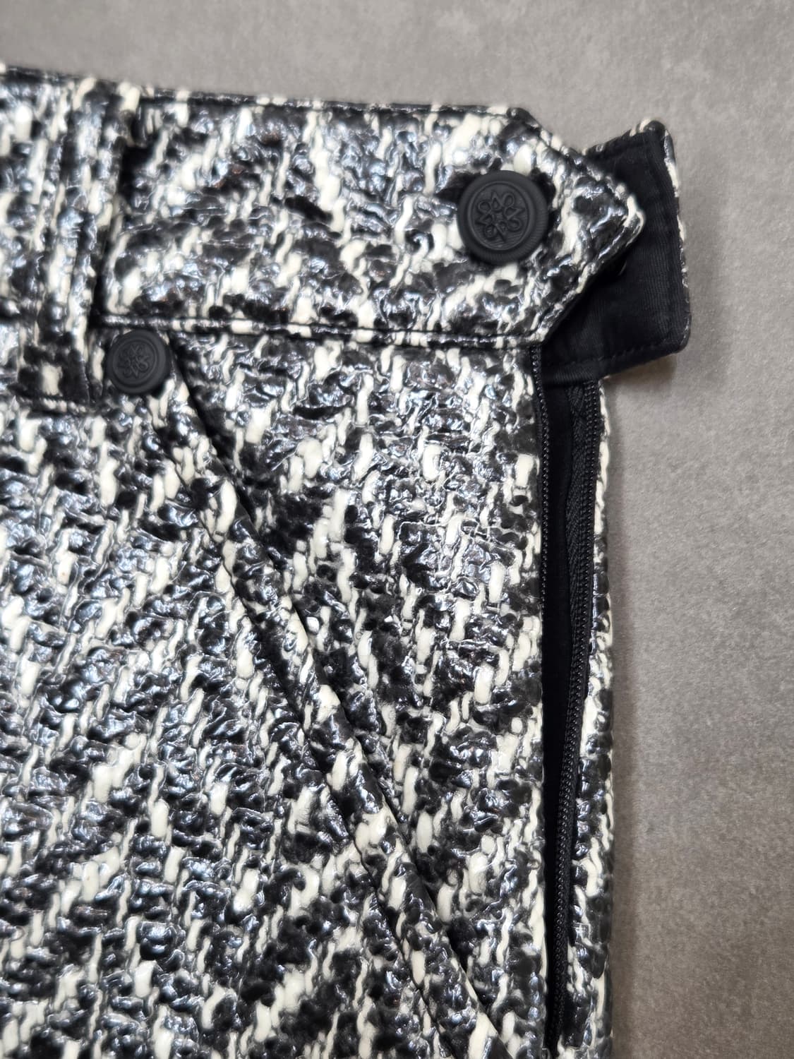 [세인트앤드류스] 여성 블랙 라인 포인트 큐롯 골프 롱 스커트 상품이미지5