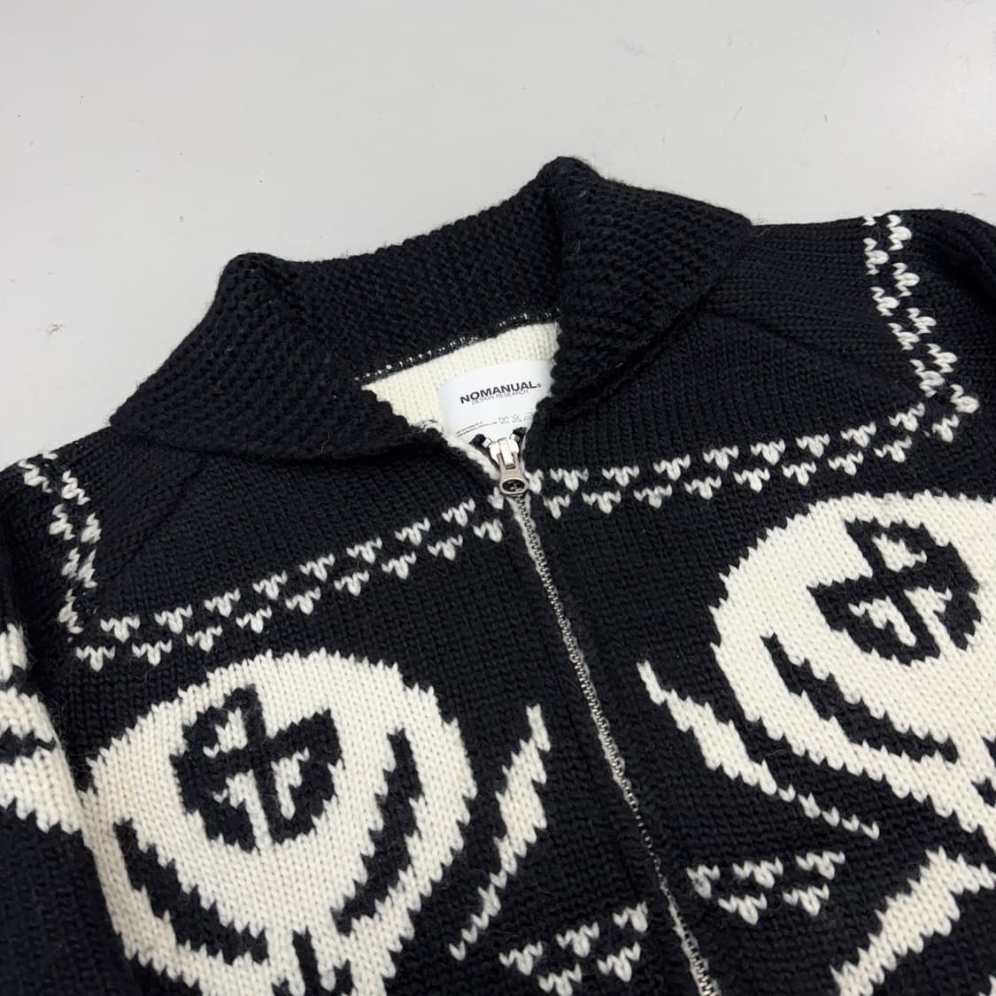 노매뉴얼 스컬 울 니트 코위찬  상품이미지4