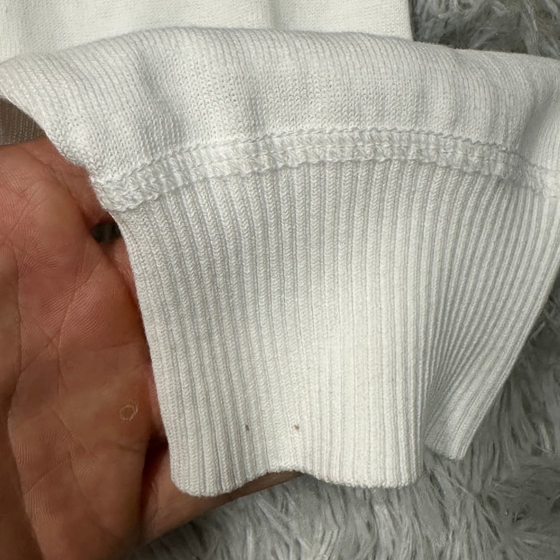 cp컴퍼니 렌즈 화이트 니트 XXL 상품이미지4