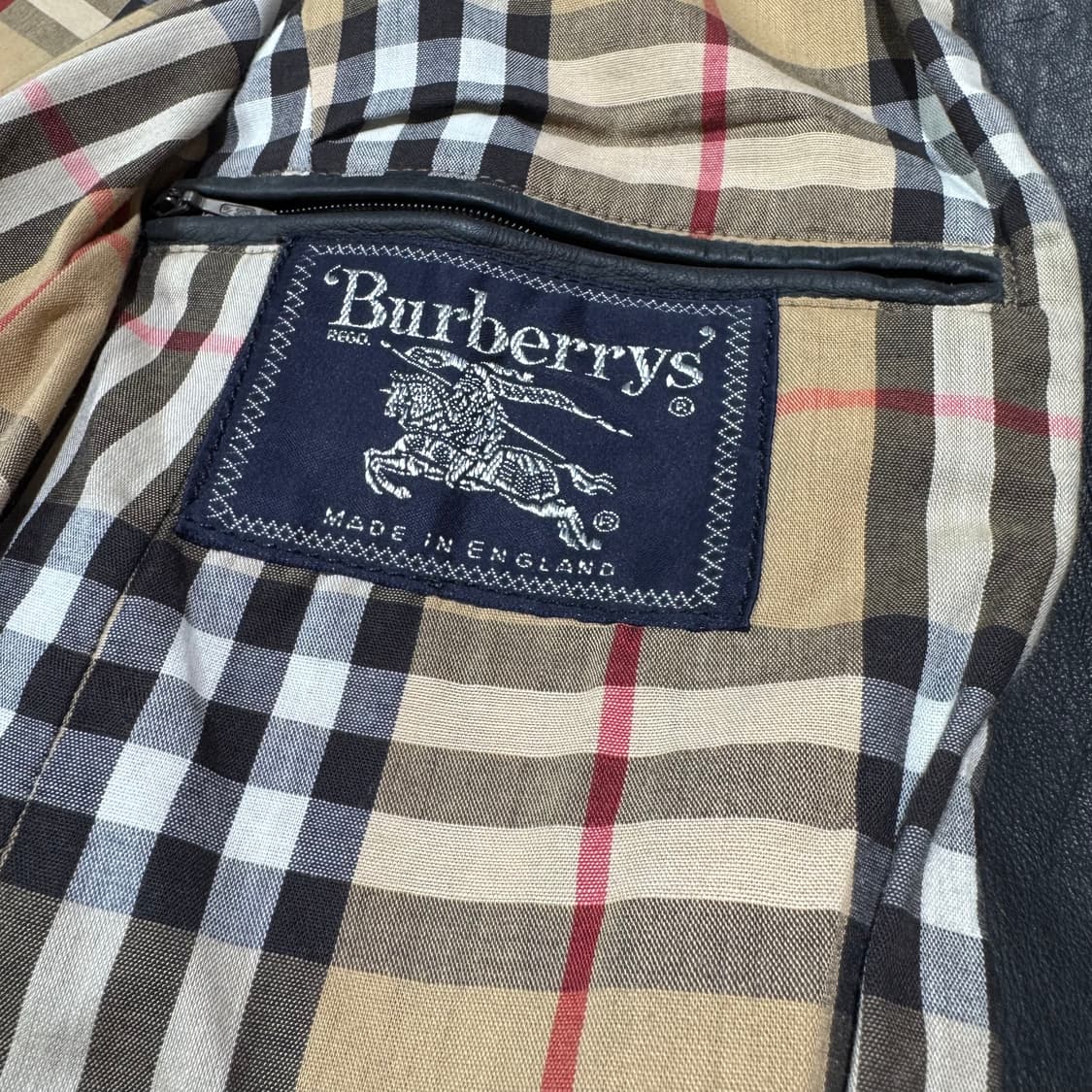 버버리 90's 블랙 롱 레더 자켓 상품이미지7