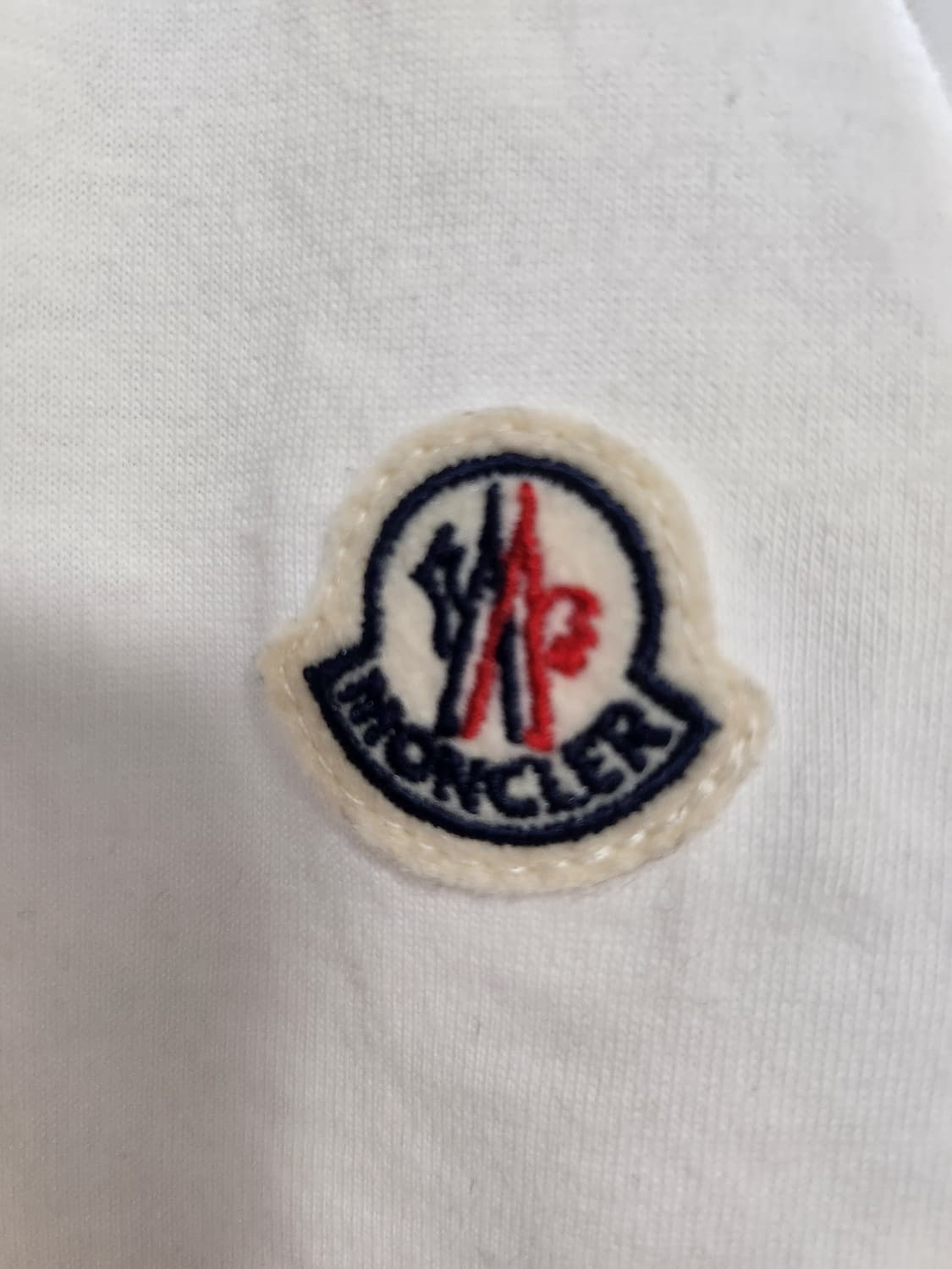 정품!몽클레어 여성 반팔티 상품이미지4