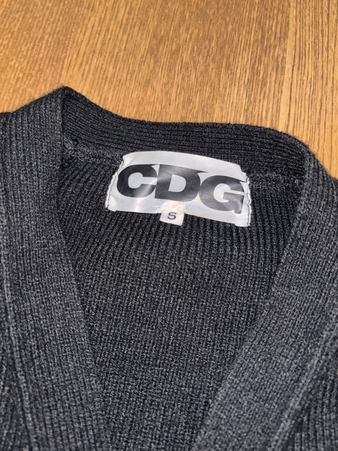 CDG 브이넥 스쿨 가디건 블랙 S 상품이미지2