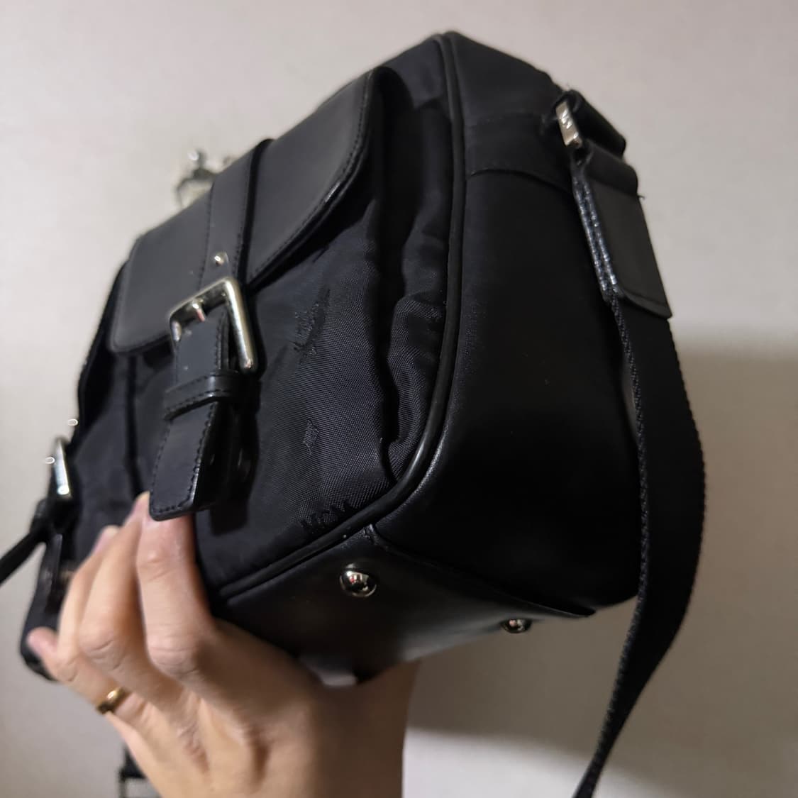 MCM 남성 투포켓 크로스백 상품이미지3