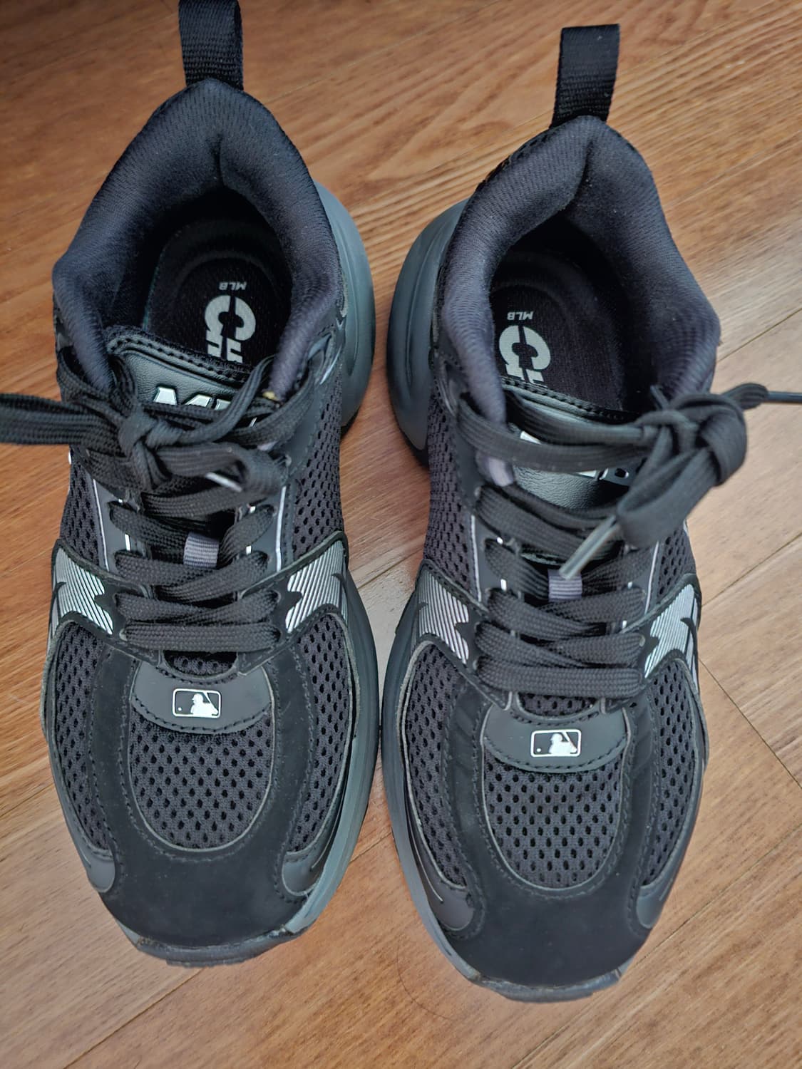 MLB 블랙 XLG 운동화 상품이미지1